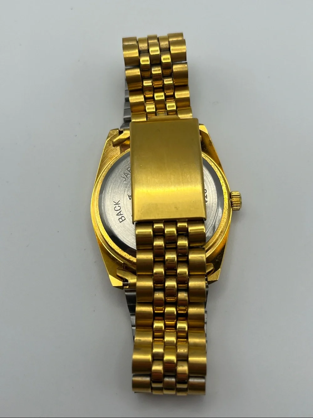 Lindenwold Gold Stainless Bracelet Quartz Watch with Crystal Markers